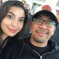 Dikabarkan Pacaran, Intip 7 Momen Kedekatan Manohara Odelia Pinot dan Arian Seringai
