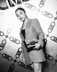 Dikenal Tajir Melintir, Ini 8 Potret Nikita Willy yang Ternyata Dompetnya Selalu Kosong - Netizen Lega Akhirnya Punya Kesamaan
