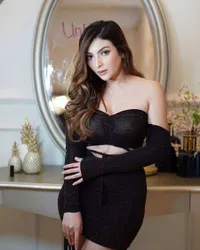 Diminta Netizen Hati-Hati, Potret Sarah Keihl Yang Diduga Lagi Dekat Dengan Richard Kyle Eks Jessica Iskandar