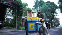 Dimulai Dari Gerobakan, Ini 9 Potret Terkini Usaha Bakso Dimas Ahmad yang Membuat Dirinya Viral, Kini berada di Ruko!
