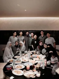 Dinda Hauw Bukber Geng Safar Bareng, Ada Dara Arafah - Anisa Rahma