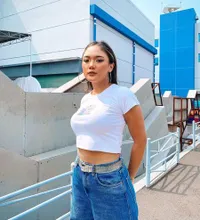 Dipuji Makin Cantik dan Ramping, Ini 8 Potret Marion Jola Pamer Perut Rata - Body Goal-nya Bikin Salah Fokus