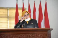 Disebut Beri Hadiah Juara Bulutangkis Cuma Rp50 Ribu, Ini 8 Potret Fadia A Rafiq Bupati Pekalongan yang juga Kakak Fairuz A Rafiq - Ramai Dihujat Netizen