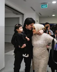 Disebut Diva Cilik, 10 Potret Ameena Anak Aurel Hermansyah Curi Perhatian di Konser Kris Dayanti - Nggak Grogi Tampil di Panggung Besar