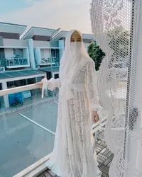 Disebut Larikan Uang Rp200 Juta untuk Judi, Ini 8 Potret Inara Rusli yang Dicecar Habis oleh Ibunda Virgoun - Netizen Tetap Membela dan Beri Dukungan