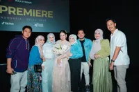 Ditemani Rizky Billar & Ajak Anak, Potret Lesti di Gala Premiere 'BISMILLAH KUNIKAHI SUAMIMU' - Pamer Senyum Lebar