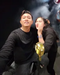Dituding Hamil Duluan! 8 Potret Denny Caknan dan Bella Bonita yang Sudah Mesra Sebelum Menikah - Pernah Manggung Bareng