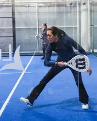 Donna Agnesia Tampil Enerjik Main Padel di Portugal