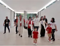 Dukung Asian Games, Keluarga SBY Nonton Pakai Baju Merah Putih