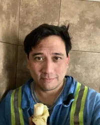 Dulu Aktor Terkenal Kini Punya Profesi Baru, 9 Potret Aktivitas Tengku Firmansyah di Kanada