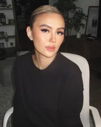 Dulu Dituding Oplas, Potret Terbaru Agnez Mo Yang Ramai Disorot Netizen - Wajahnya Dianggap Kurang Natural