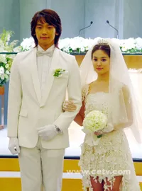 Dulu Nikah di Drama, Rain & Hye Kyo Kini Bahagia Bersama Pasangan