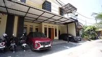 Dulu Rumahnya Sempit Sampai Tidur Bareng Motor, Ini 8 Potret Rumah Marshel Widianto Sekarang - Berlantai 2 Seharga Rp1 Miliar