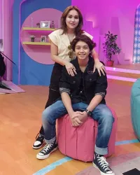 Dulu Sempat Dijodohkan Dengan Bilqis Anak Ayu Ting Ting, Potret Terbaru Cannavaro Anak Eko Patrio - Wajahnya Ganteng Bak Bule