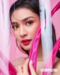 Dulu Sering Disebut Terlalu Kurus, 10 Potret Cantik Mikha Tambayong yang Makin Seksi dan Berprestasi - Faktor Menikah?