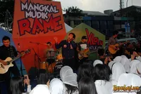 D Bagindas di Terminal Lebak Bulus