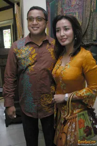 Dede Yusuf Rayakan Lebaran Bersama Pengungsi Gempa