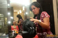 Delia Septianti Menjalani Sulam Alis di Salon Ester
