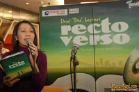 Dewi Lestari di Gramedia Grand Indonesia