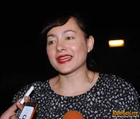 Dewi Rezer di Balai Sarwono