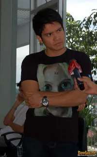 Dimas Seto Bicara Hubungannya Dengan Dhini Aminarti