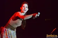 Duet Sandhy Sondoro - Millane Fernandez di Rolling Stone Kemang