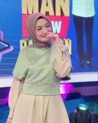 Eks Suaminya Dikabarkan Hamili Seorang Model, 8 Potret Imel Mantan Istri Sirajuddin yang Makin Cantik - Soroti Kehamilan Zaskia Gotik