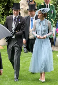 Ekspresi Ceria Kate Middleton - Pangeran William di Royal Ascot