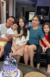 Elea Anak Andhika Pratama Cantik Natural Saat Nonton Basket