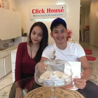 Erin, Adik Kiki Farrel Yang Cantiknya Bikin Pria Tak Mau Berkedip
