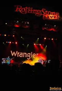 Efek Rumah Kaca di Acara Wrangler Smile Party