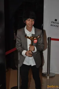 Emir Mahira Pemeran Pria Terbaik Peraih Piala Citra