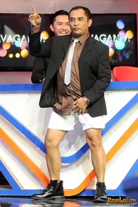 Extravaganza Heboh - Jeremy Teti dan Omesh Siaran Tanpa Celana Panjang