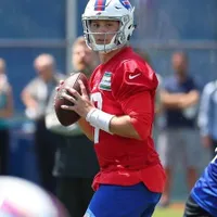 Fakta Atlet Football Amerika NFL Josh Allen, Pacar Baru Hailee Steinfeld