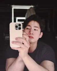 Fakta Tentang Mendiang Song Jae Rim, Tak Cuma Berprestasi di Akting Tapi Juga Punya Pendidikan Cemerlang