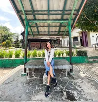 Family Goals Banget, 10 Potret Kiky Saputri Liburan Keluarga ke Sumatera Barat - Perdana Perkenalkan Anak Angkat Pada Publik