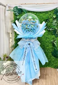 Fanbase Kim Soo Hyun Kirim Hadiah Lewat Agensi Gold Medalist, Tuai Kontroversi Dukung Sang Aktor di Tengah Skandal