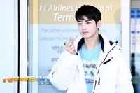 Fashion Airport Cha Eun Woo dengan Gaya Rambut Baru Menuju Jepang