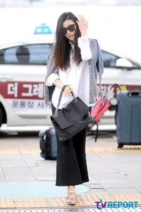 Fashion Airport Jun Ji Hyun Sampai Seohyun SNSD, Dominasi Putih
