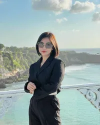 Felicya Angelista Sedang Mode Kerja di Bali, Caesar Hito Bucin Banget: Istri Saya Cantik Bener