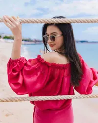 Film Perselingkuhan Jadi Favorit Sekaligus Bikin Geregetan, Ini 7 Potret Artis yang Jadi Pelakor di Layar Lebar - dari Davina Karamoy hingga Raline Shah