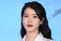 Flawless! 8 K-Pop Idol Cewek Ini Dikenal Punya Kulit Wajah Semulus Porcelain: Selalu Glowing Bikin Terpana