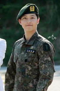 Flower Boy, Deretan Aktor Korea Ini Jadi Tentara Aktif Saat Wamil