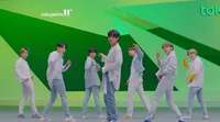 Foto-Foto Aksi BTS Tampil Bawakan Lagu 'Boy With Luv' di Event Waktu Indonesia Belanja Tokopedia, Kompak Pakai Outfit Serba Putih!