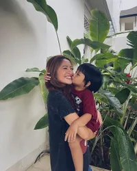 Foto-Foto Behind The Scene Keseruan Cast 'NALURI HATI' Saat Syuting di Bali, Kompak dan Dekat Banget!