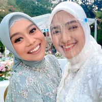 Foto-Foto Cantik Cut Syifa di Acara Lamaran Lesti dan Rizky Billar, Anggun Banget Pakai Kebaya Putih