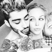 Foto-Foto Gage Golighty, Gadis Yang Diduga Pacar Baru Zayn Malik