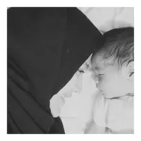Foto-Foto Mesra Alyssa Soebandono & Bayi Gantengnya, So Sweet!