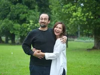 Foto-Foto Mesra Ersa Mayori dan Sang Suami yang Jarang Tersorot, 17 Tahun Menikah Masih Romantis Malam Mingguan Berdua