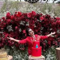 Foto-Foto Pesta Ulang Tahun Ala Alatas Ibu Tasya Farasya, Bertema Merah Putih - Dibanjiri Kado Mahal Serba Branded